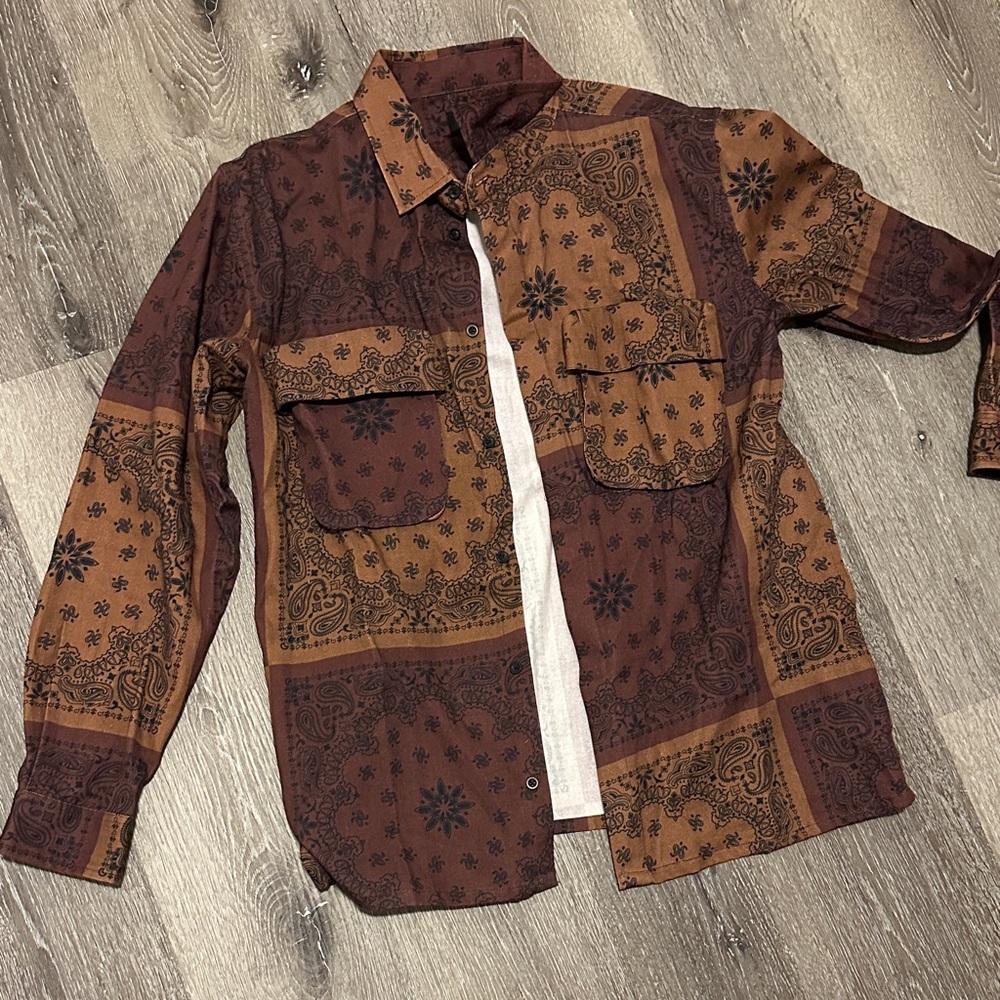 H&M Brown and Tan Casual Button Down Shirt